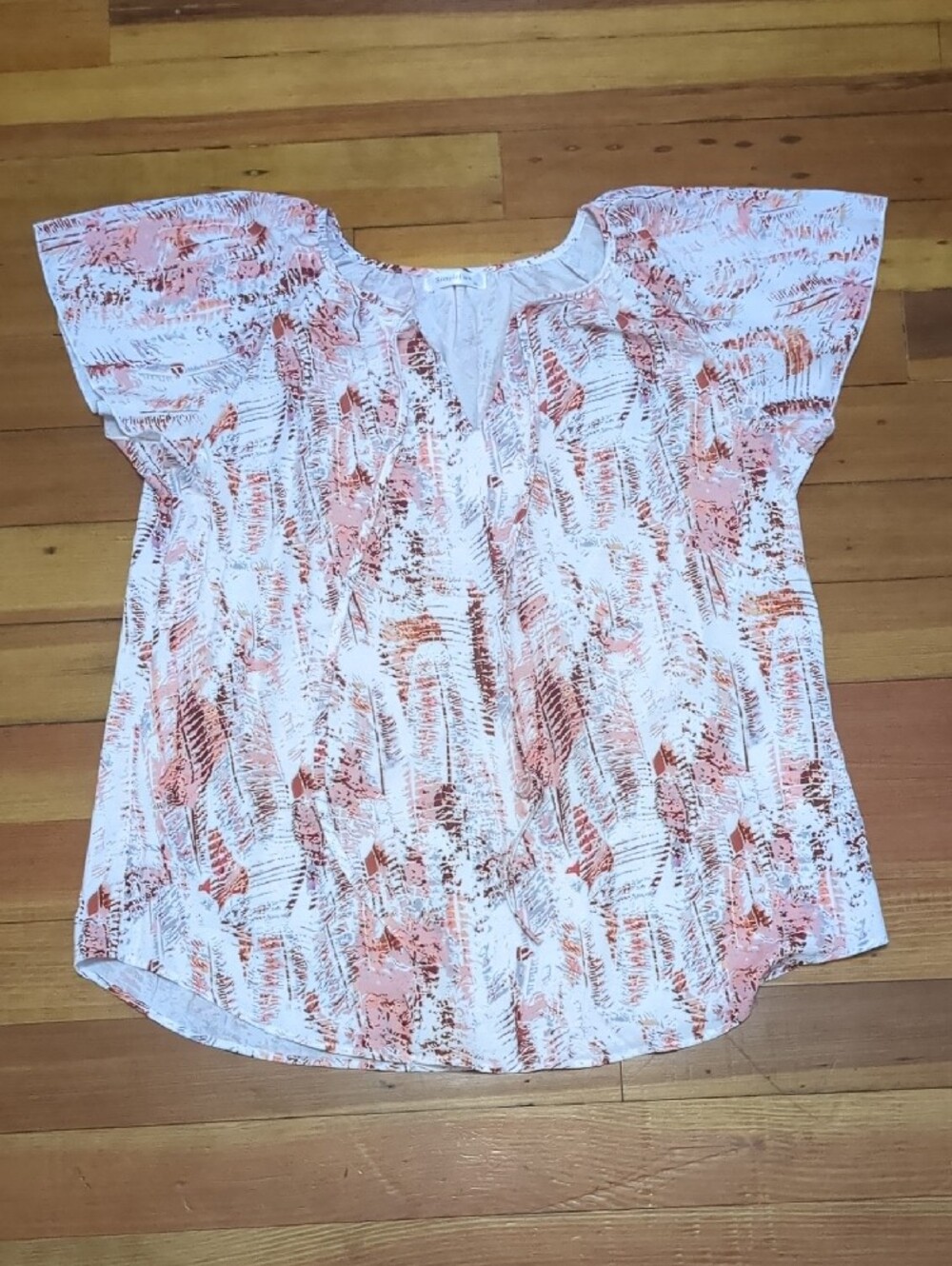 SIMPLE FUN - SIZE XL Flowy Ruffle-Sleeve Blouse - Picture 5 of 14